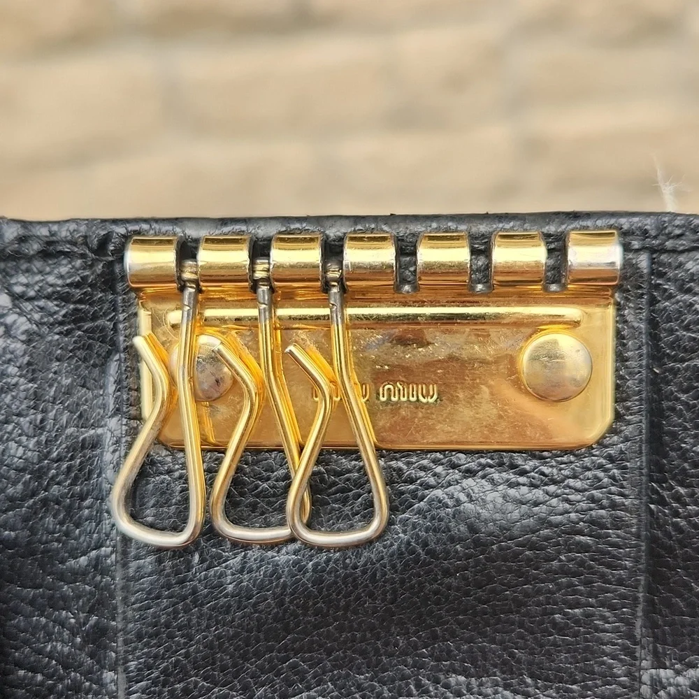 Miu Miu Pebbled Leather Jeweled & Studded Black Key Holder - Picture 6 of 13